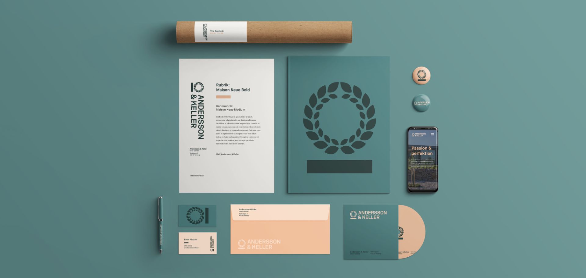 En översikt av Andersson & Kellers nya grafiska profil med trycksaker och webbdesign i en enhetlig, exklusiv färgskala.